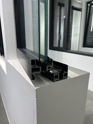 Aluminium Alloy / Tempered Glass White Casement Windows 90 Degree Right Opening Stainless Steel Mesh